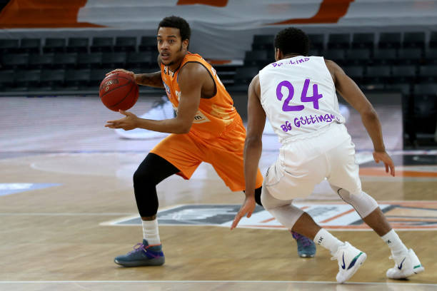 围内的虚晃 围内的虚晃