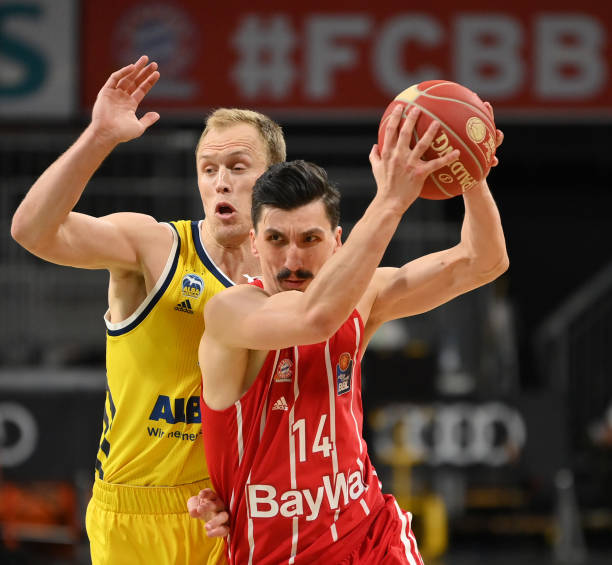 得格外谨慎 得格外谨慎